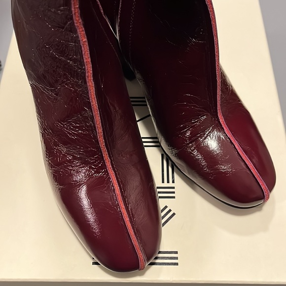 BNIB Kenzo “Daria” bootie in Bordeaux colour. - Picture 4 of 5